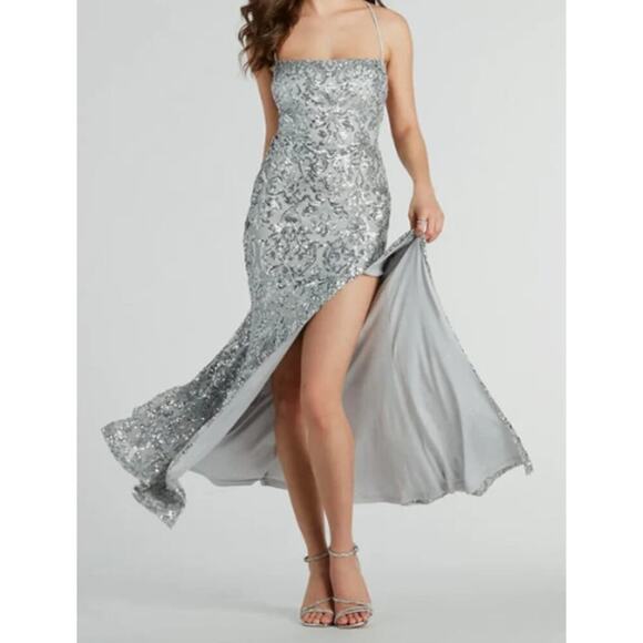 Windsor Silver Kinsley Formal Sequin Mermaid Maxi Dress Sz XS (752) - Picture 1 of 5